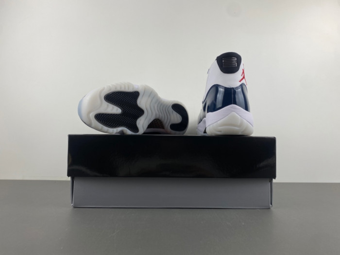 Air Jordan 11 Retro Rare Air LH0296-400
