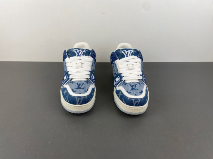 LV snekaers L0000596