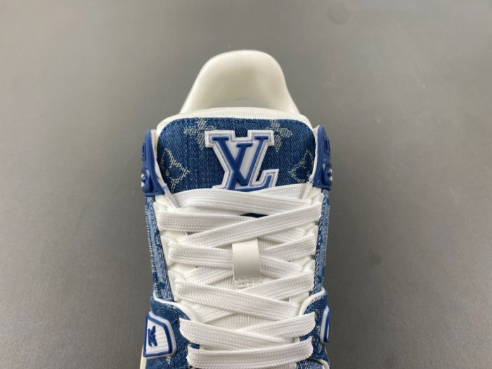 LV snekaers L0000596