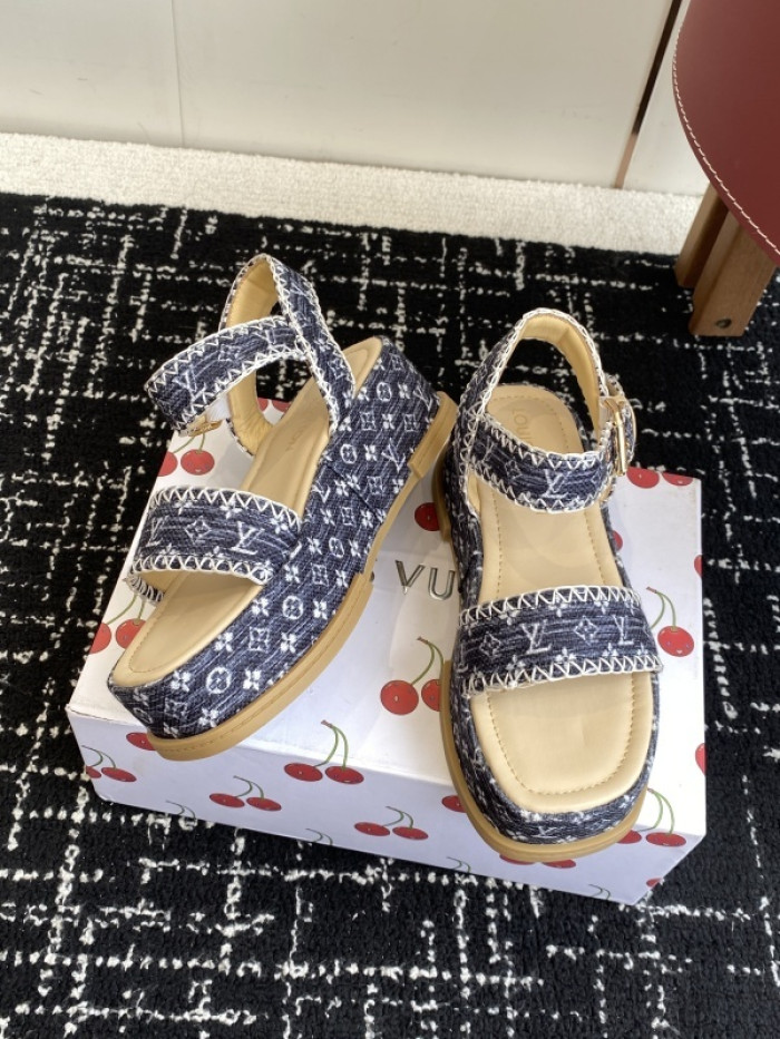 L&V sandal 229