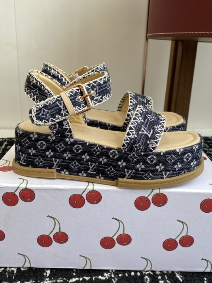 L&V sandal 229