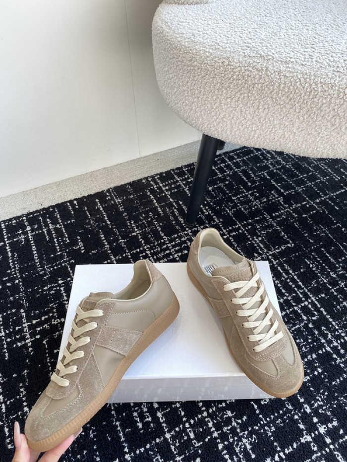 MAISON MARGIELA CALFSKIN S57WS0269