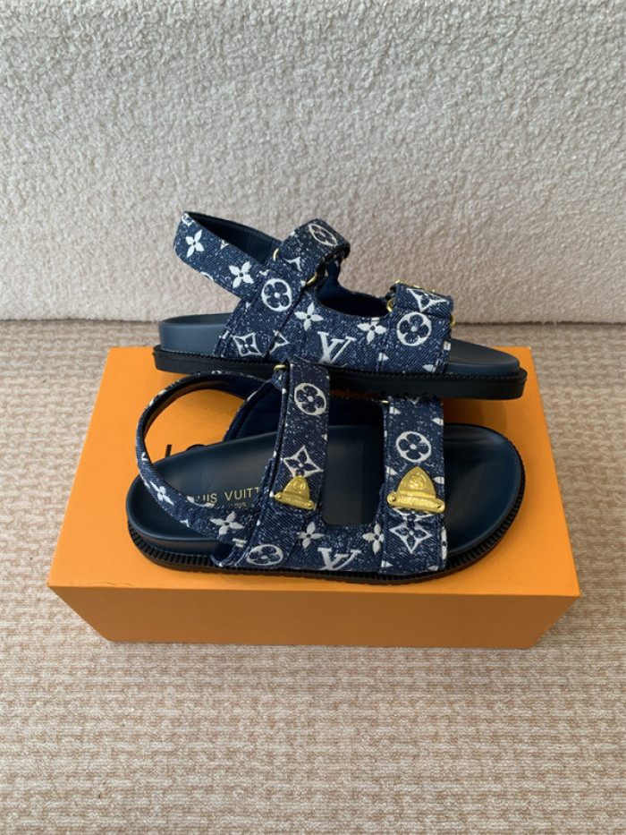 L&V sandal 205