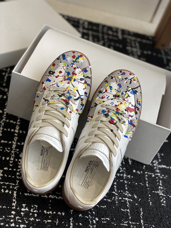 MAISON MARGIELA CALFSKIN S57WS0299