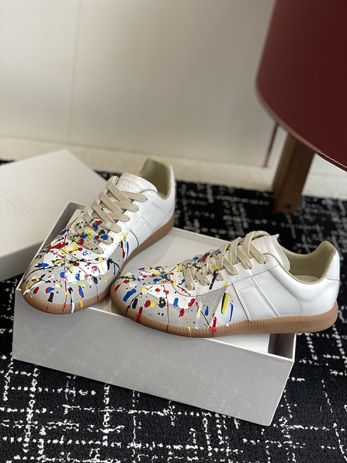 MAISON MARGIELA CALFSKIN S57WS0299
