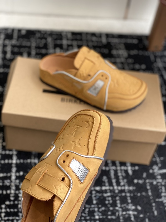 B1RKENSTOCK Sandals BK10