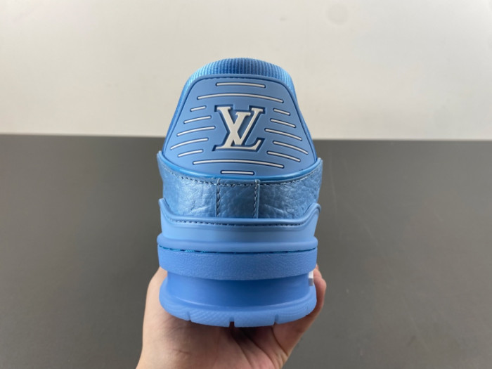 LV snekaers L0000623