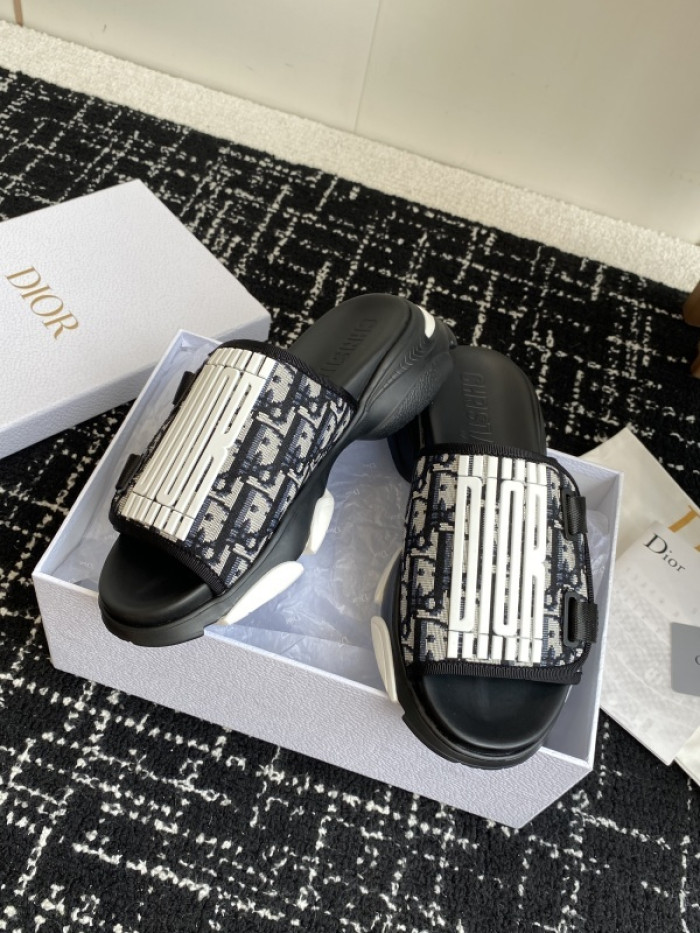 Dio* sandals DS100