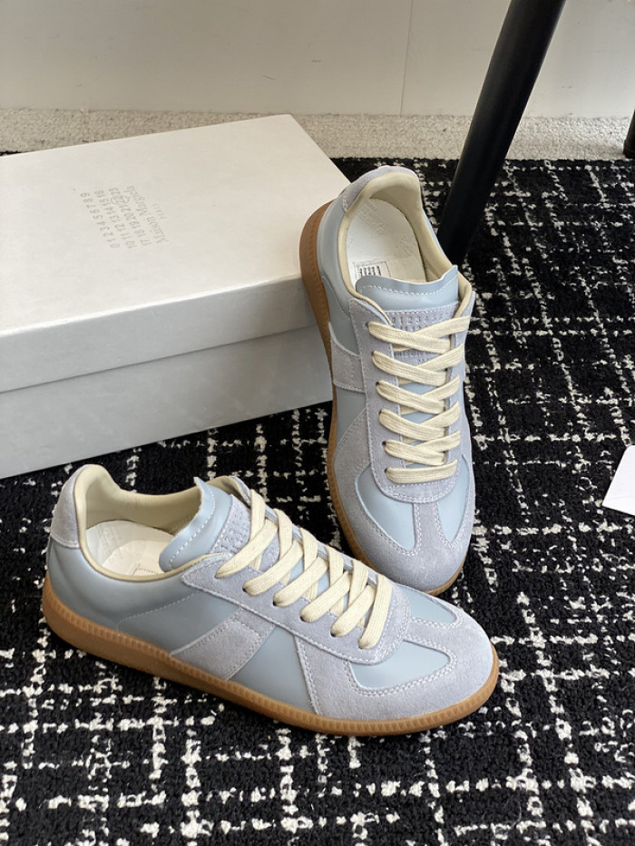 MAISON MARGIELA CALFSKIN S57WS0276