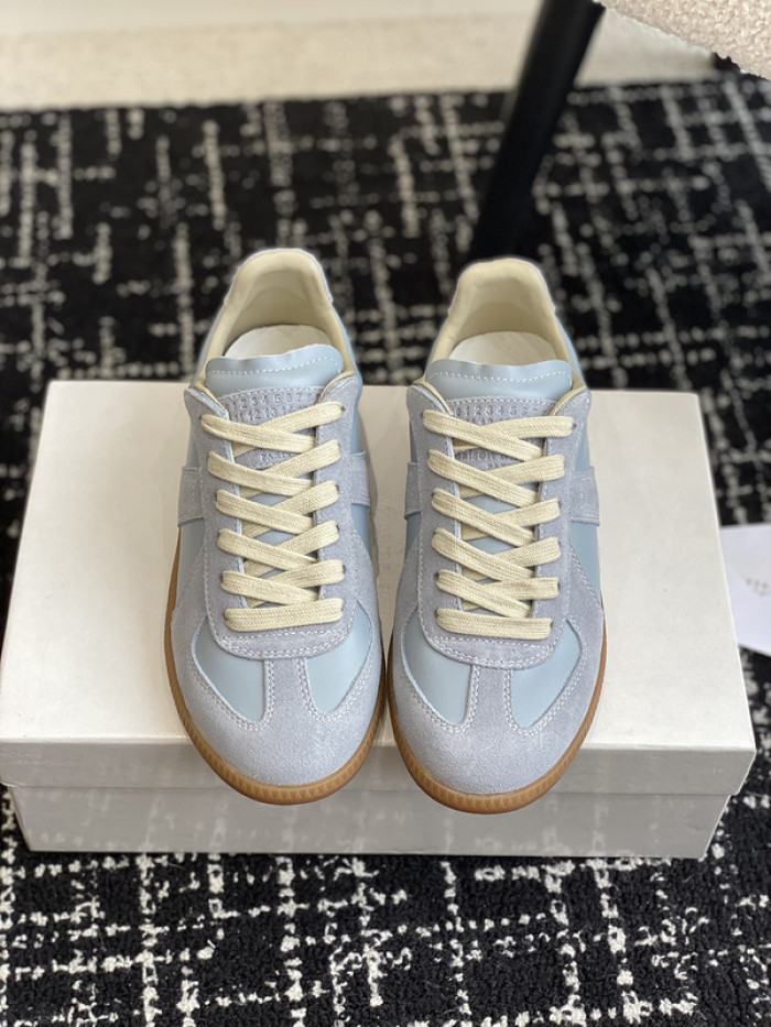 MAISON MARGIELA CALFSKIN S57WS0276