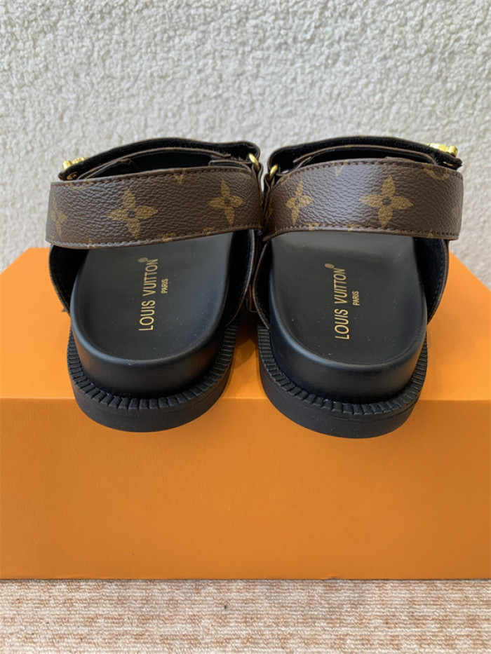 L&V sandal 207