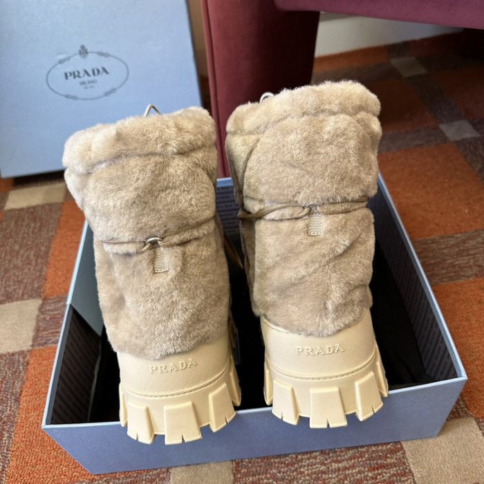 PRAD* boots P135