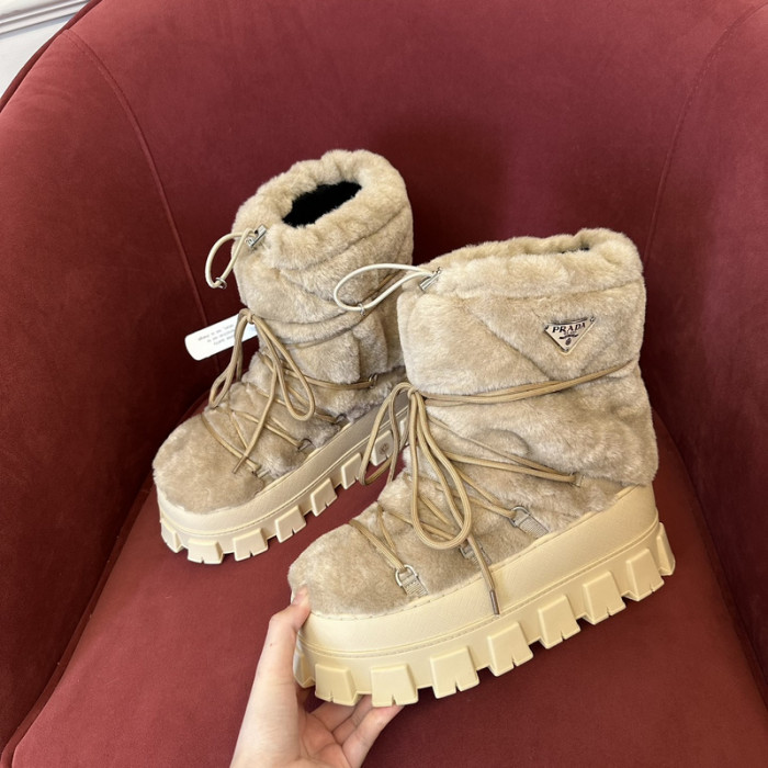 PRAD* boots P135
