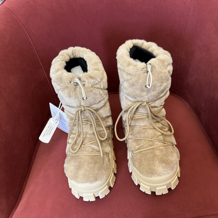 PRAD* boots P135