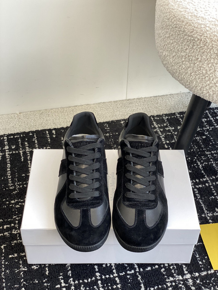 MAISON MARGIELA CALFSKIN S57WS0288