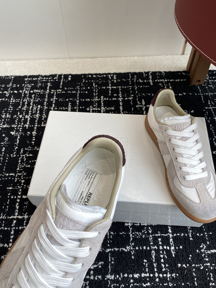 MAISON MARGIELA CALFSKIN S57WS0307