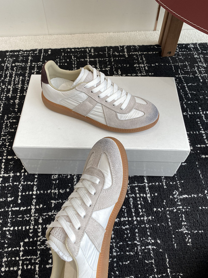 MAISON MARGIELA CALFSKIN S57WS0307