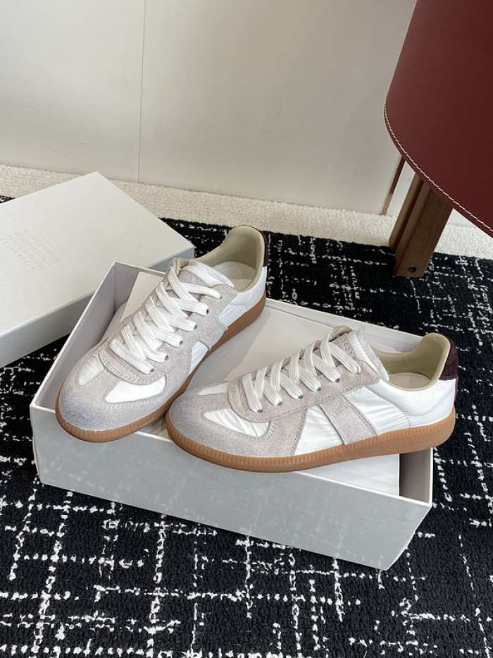 MAISON MARGIELA CALFSKIN S57WS0307