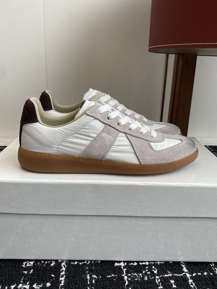 MAISON MARGIELA CALFSKIN S57WS0307