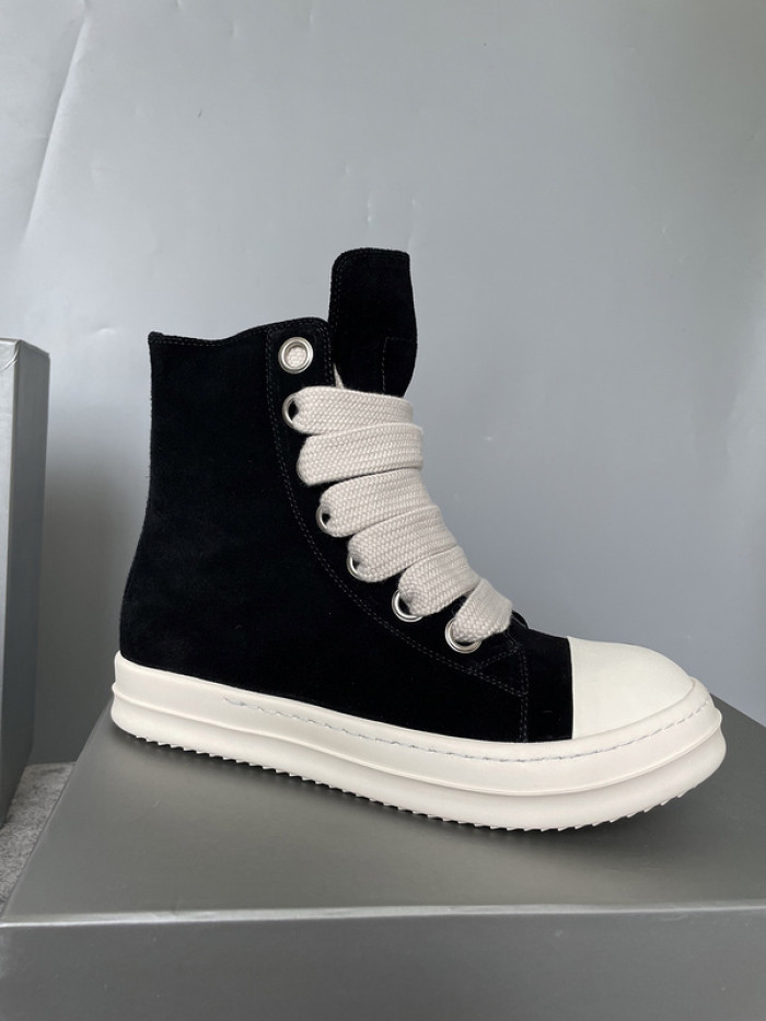 Rick Owe* R0000349
