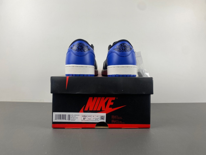 Air Jordan 1 Retro Low 