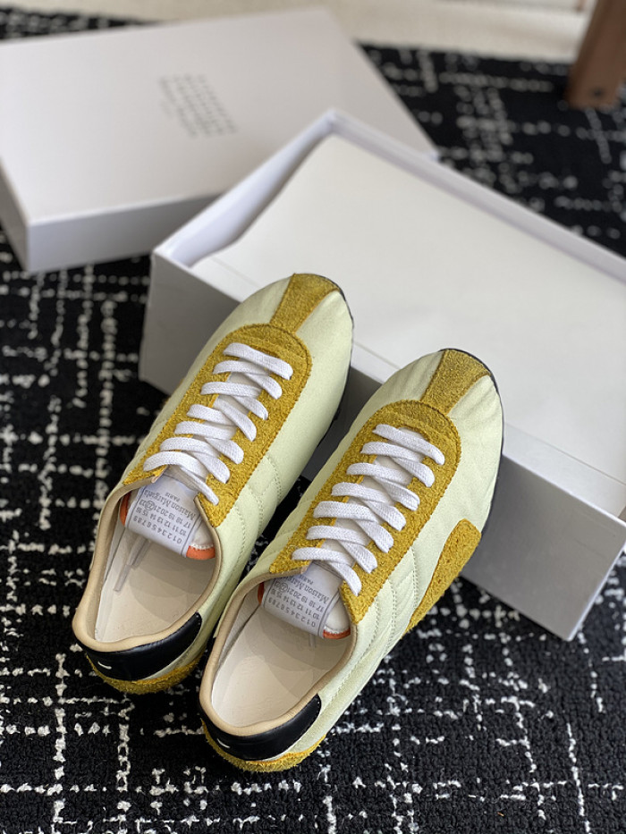 MAISON MARGIELA CALFSKIN S57WS0257