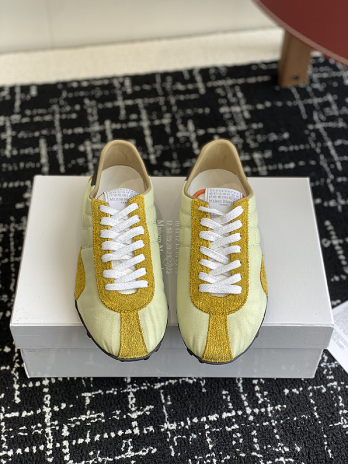 MAISON MARGIELA CALFSKIN S57WS0257