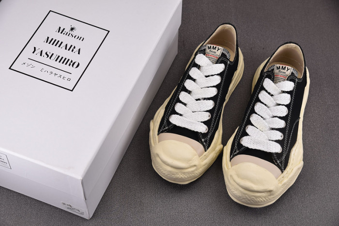 MAISON MIHARA YASUHIRO SNEAKER MMYS55
