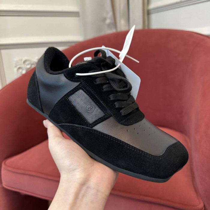 MAISON MARGIELA CALFSKIN S57WS0253