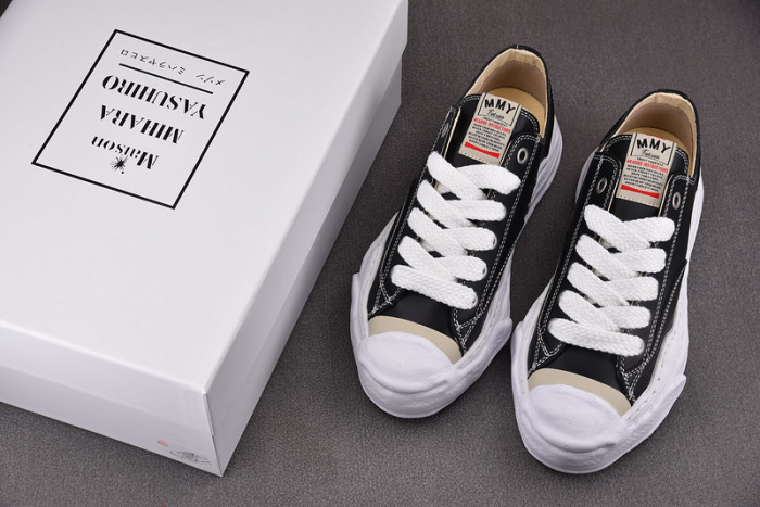 MAISON MIHARA YASUHIRO SNEAKER MMYS56