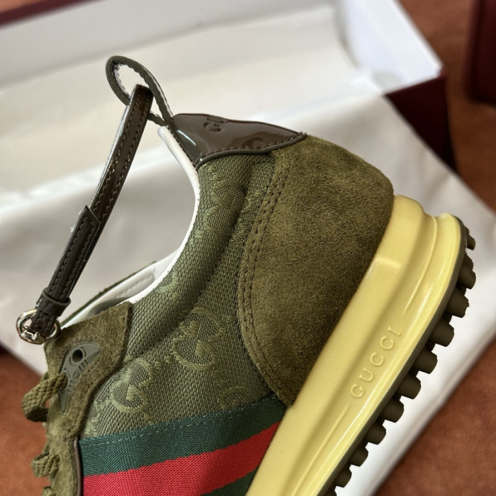 GUCC* SNEAKER GC195