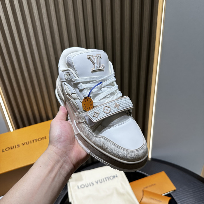 LV snekaers L0000600