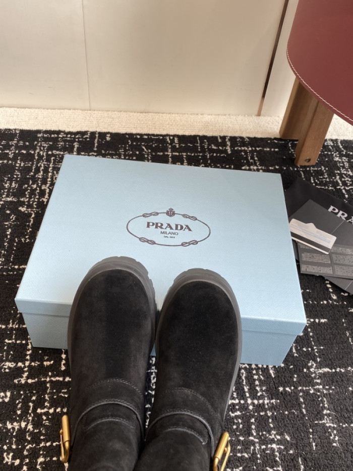 PRAD* boots P226