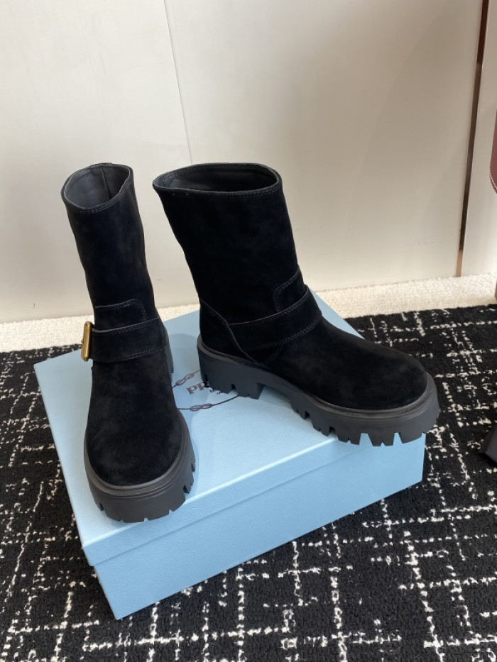 PRAD* boots P226