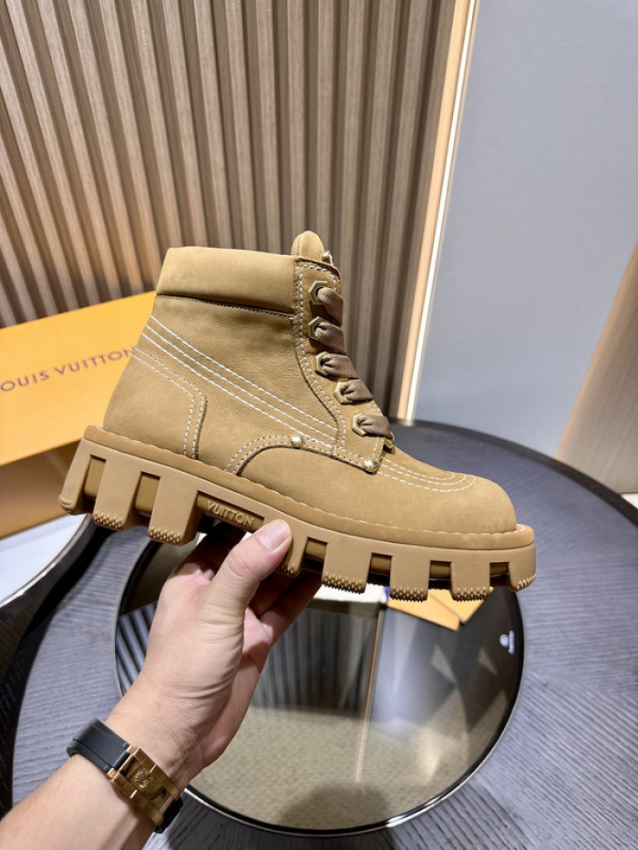 LV Boots L0000389