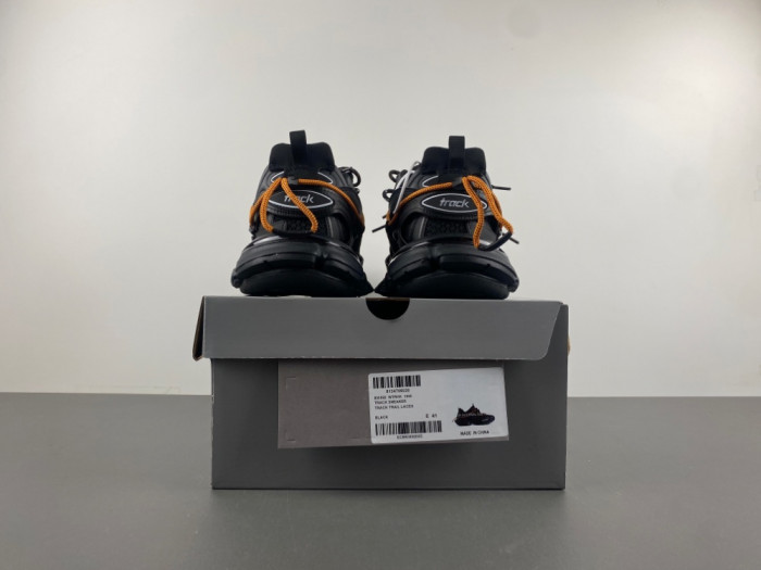 Balenciaga track WTRHK 1000