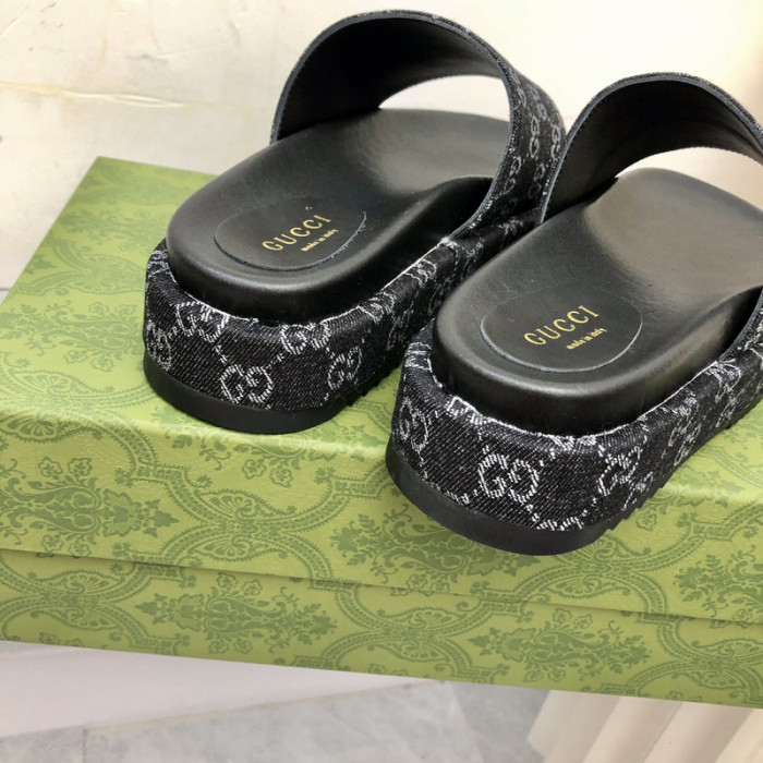 Gucc* Sandal145