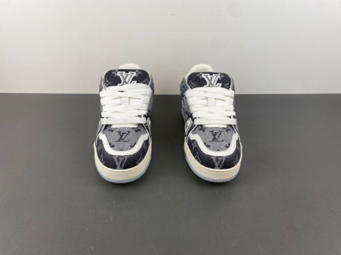 LV snekaers L0000597