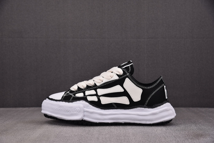 MAISON MIHARA YASUHIRO & AMIRI SNEAKER MMYS59