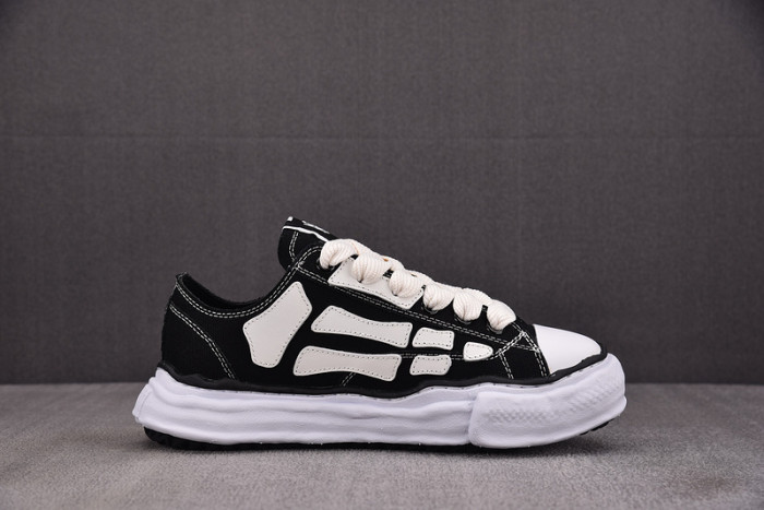 MAISON MIHARA YASUHIRO & AMIRI SNEAKER MMYS59