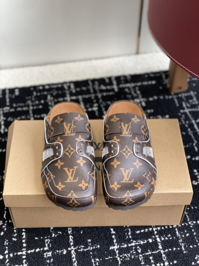 B1RKENSTOCK Sandals BK13
