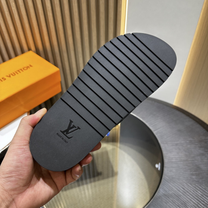 L&V sandal 189