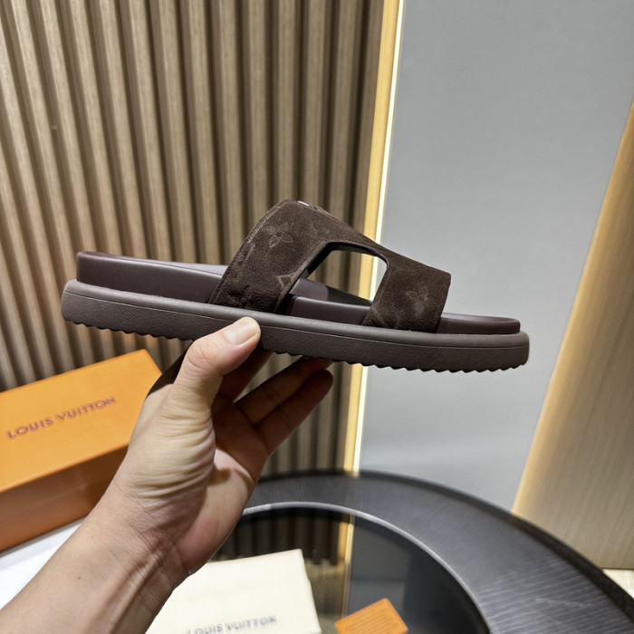 L&V sandal 224