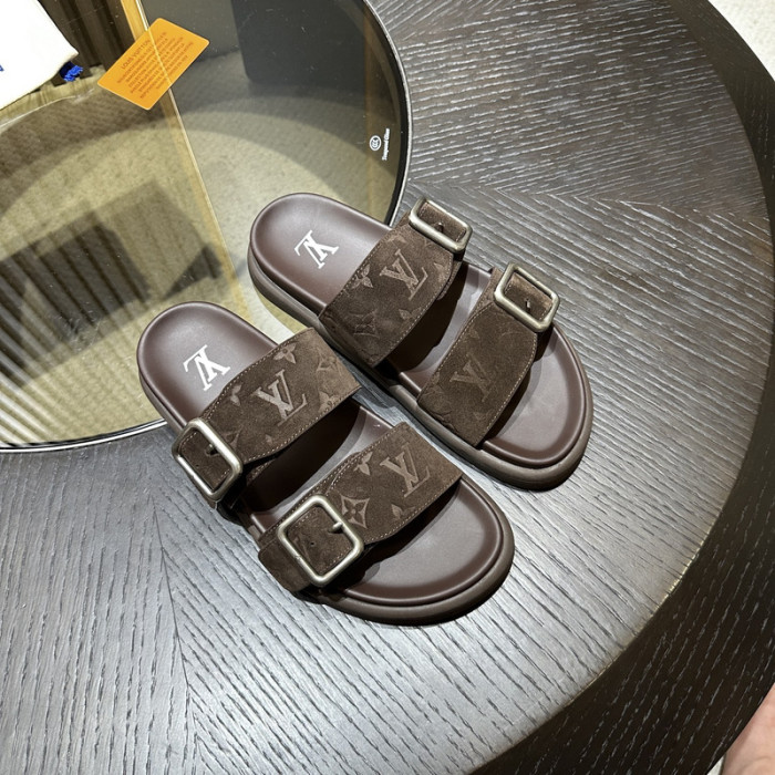 L&V sandal 221