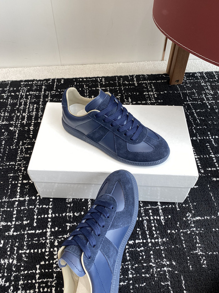 MAISON MARGIELA CALFSKIN S57WS0306