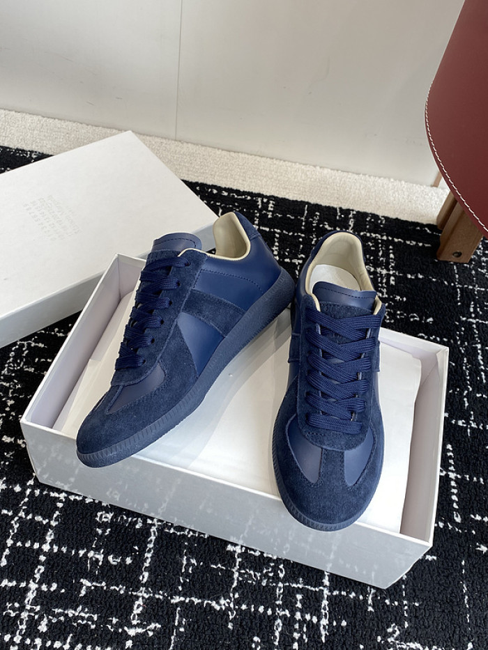 MAISON MARGIELA CALFSKIN S57WS0306