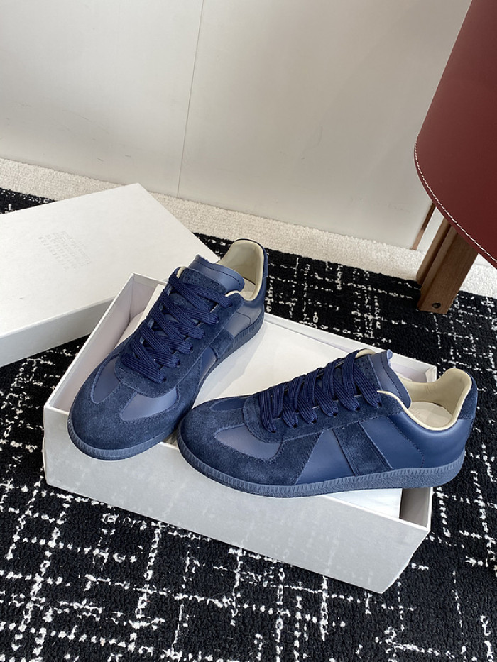 MAISON MARGIELA CALFSKIN S57WS0306