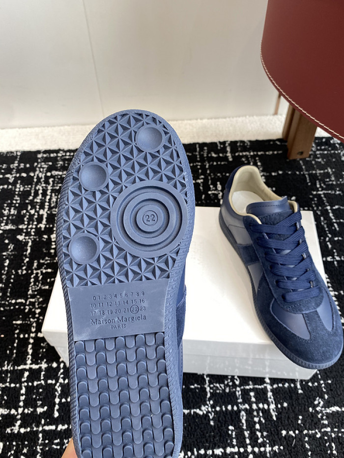 MAISON MARGIELA CALFSKIN S57WS0306