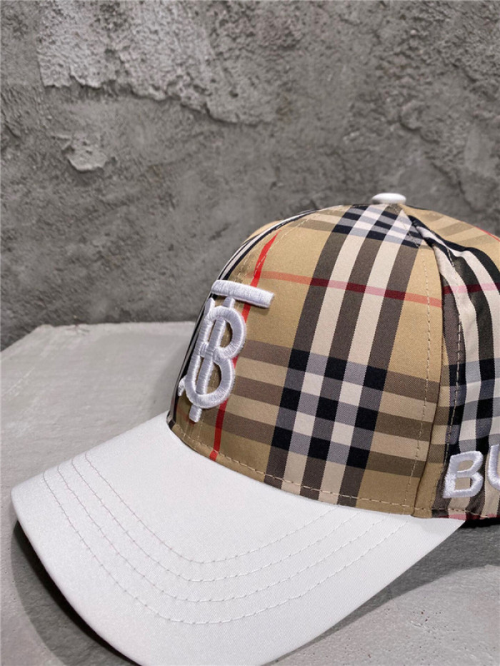 BURB*RRY HAT