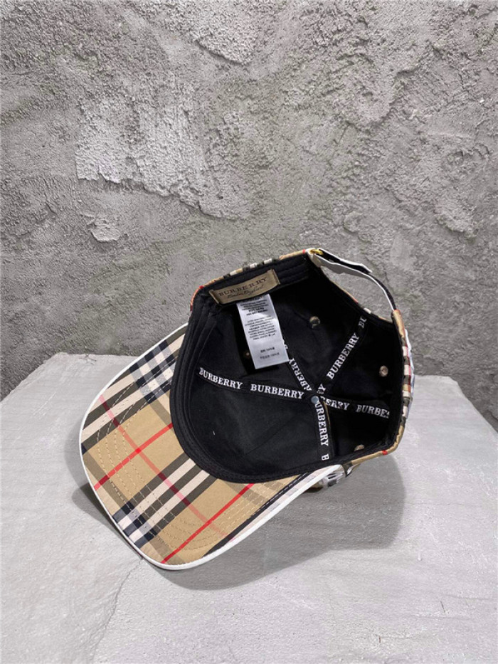 BURB*RRY HAT